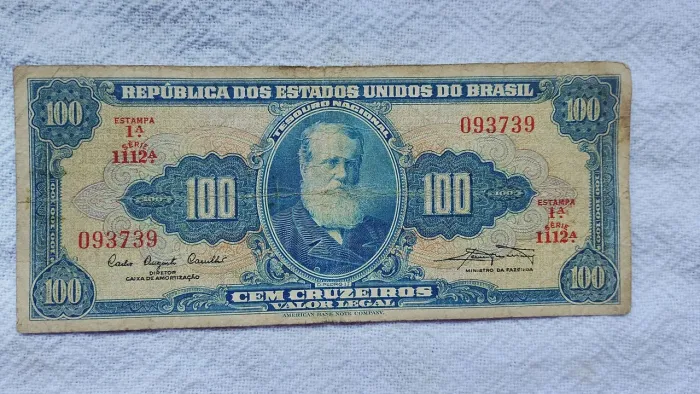 Nota de 100 cruzeiros 