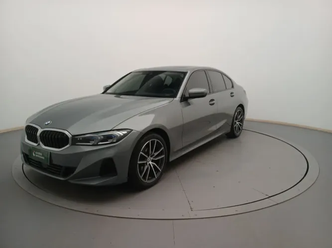 BMW 320I 320i 2024