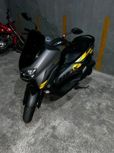 Yamaha NMAX 160 2024 - Linda, bem conservada e pronta pra rodar