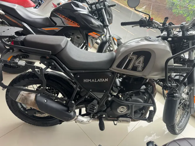 ROYAL ENFIELD HIMALAYAN 411