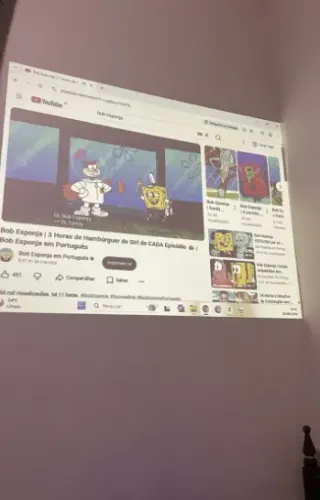 PROJETOR DE CINEMA EM CASA