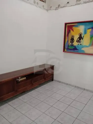 Casa à Venda no Ponto Novo com 2 Suítes e Dependência Completa