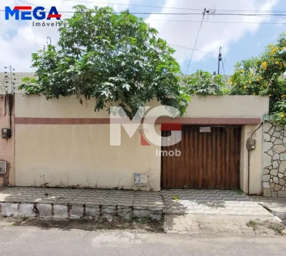 Casa em Salesianos