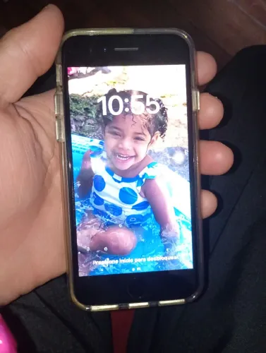 iPhone 8