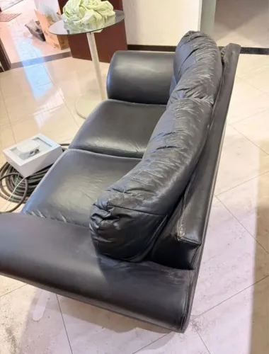 Vendo sofá de 2 lugares