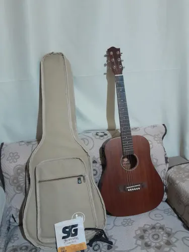 Violão tagima baby mahogany com capa e capotraste