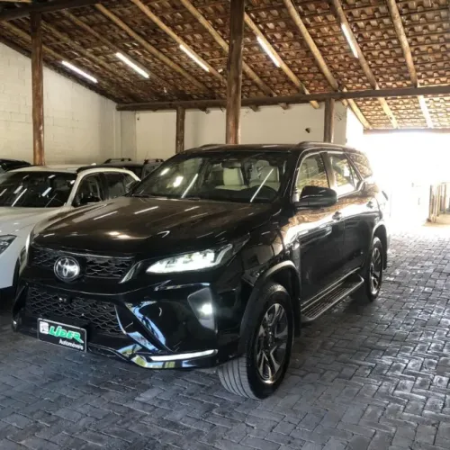 Toyota Hilux SW4 Diamond 2.8 TB 4X4 Die. Aut. 2023
