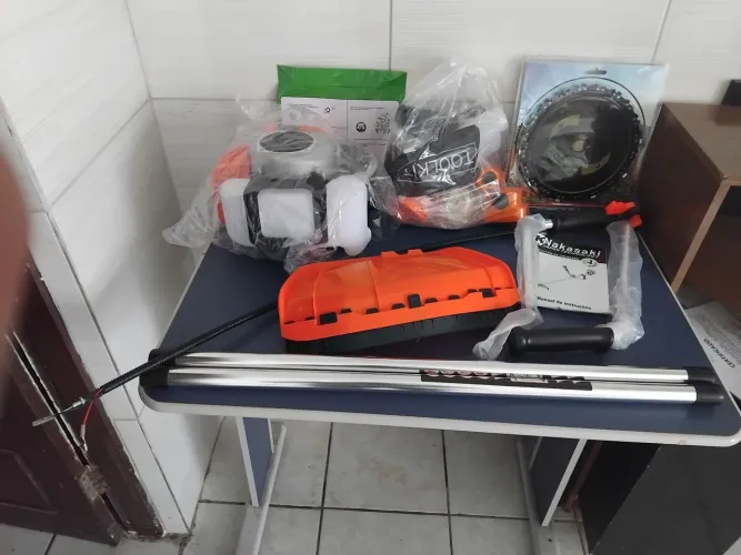 Roçadeira Knakasaki 75cc 3,5hp Gasolina 2 Tempos Profissional Multifuncional