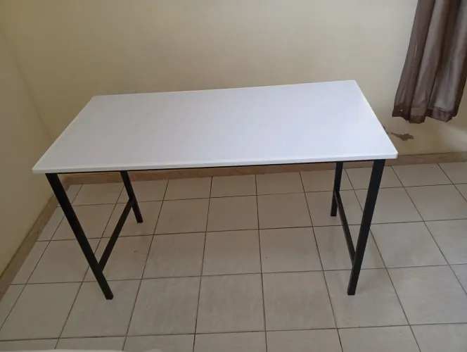 Mesa p/ computador