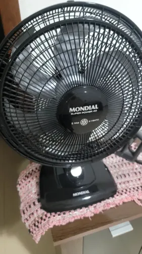Ventilador de mesa 3 meses de uso baixou para Vender!!