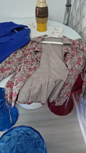 Peças  roupas em excelente estado 