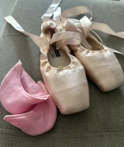 Sapatilha capezio com ponteira
