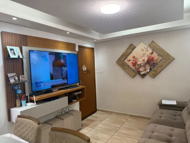 EXCELENTE APARTAMENTO 02 QUARTOS ACOM ARMARIOS
