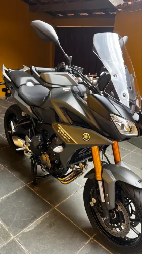 Tracer 900 GT