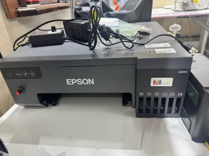 Impressora Epson L8050 adaptada. DTF Têxtil com Poliamida e tintas.