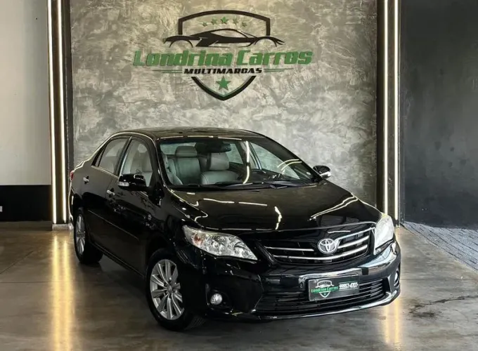 Toyota Corolla Altis 2.0 Flex 16V Aut. 2014