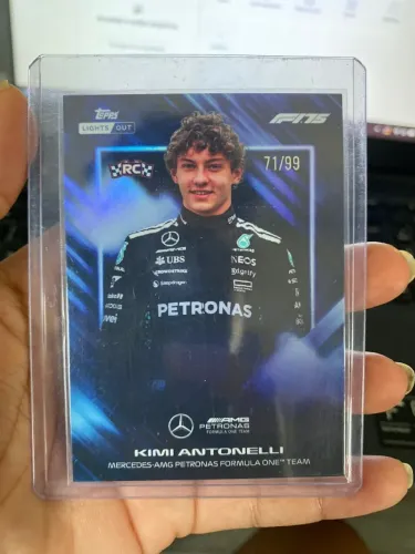 Kimi Antonelli - Topps Lights Out - Fórmula 1 2025 - 71/99