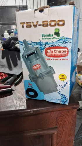Bomba submersa-vibratória 220w