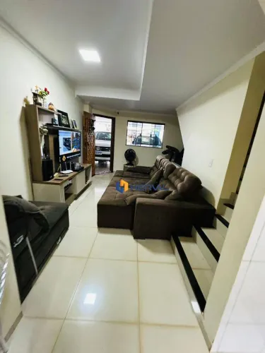 Sobrado com 3 quartos à venda, 200 m² por R$ 594.000 - Jardim Ouro Verde II - Sarandi/PR