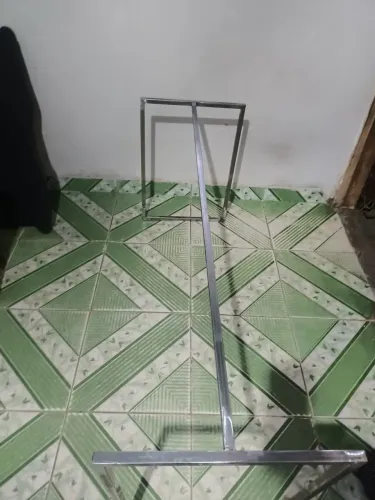 Escrivaninha ou mesa para escritório