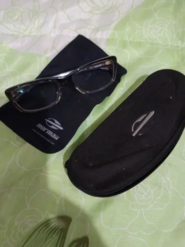 VENDO ÓCULOS MORMAII
