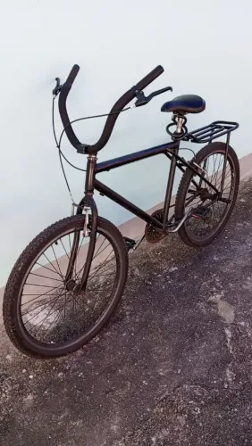 Bicicleta Aro 26 com Bagageiro