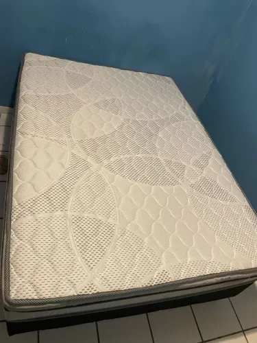Cama box casal