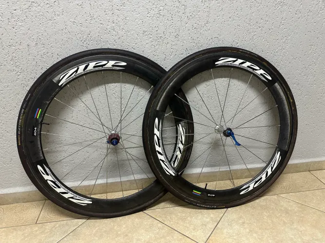 Roda ZIPP 404 carbono tubular 
