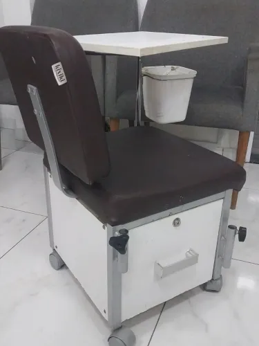 Ciradinha manicure