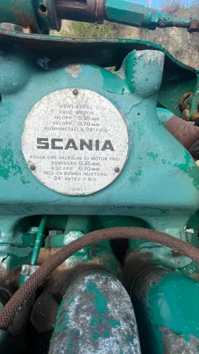 Motor Scania V8 Diesel 142 - Funcionando