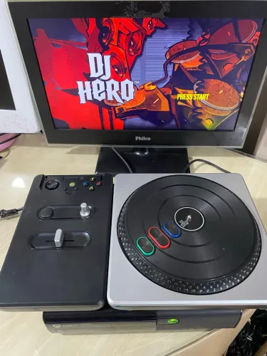 Mesa DJ Hero Original Activision X Box 360