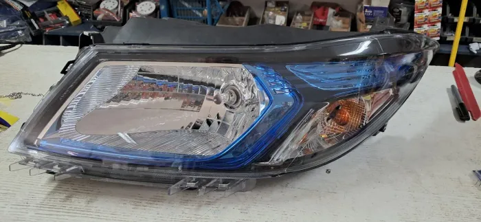 Farol azul LE (motorista) Chevrolet Prisma 1.4 2015 LTZ automatico
