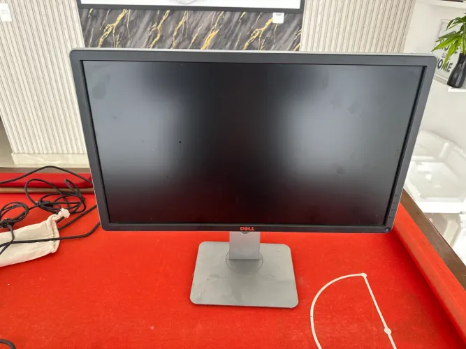 Monitor Dell 24 polegadas