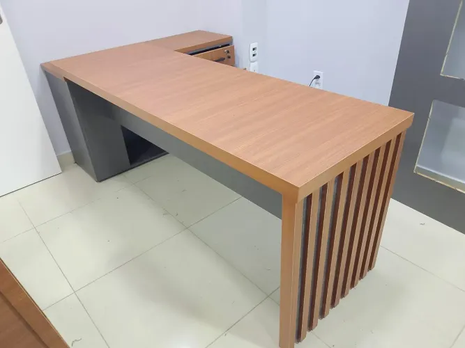 Mesa de escritório