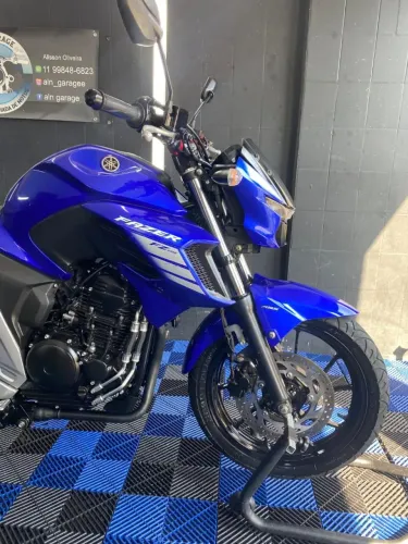 Moto Fazer 250cc freios ABS, ano 2023 Único Dono