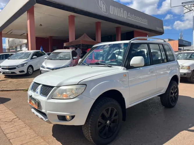 Mitsubishi Pajero TR4 2.0/ 2.0 Flex 16V 4X4 Aut. 2012