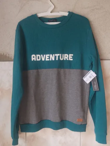 Blusa juvenil tamanho 16 ( Nova )