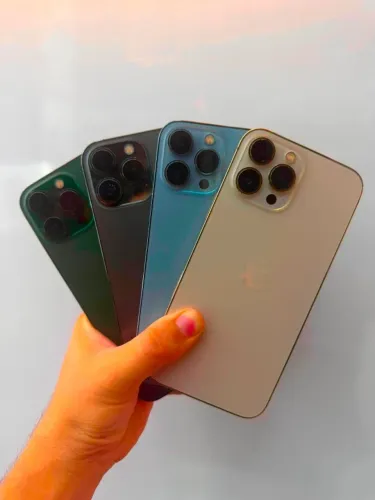iPhone 13 Pro Max 128GB A PARTIR R$2.899,00 Azul, Grafite, Verde Seminovos