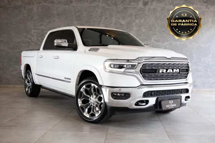 Ram 1500 Limited 5.7 CD 4X4 Aut. 2024
