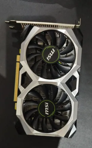Placa de Vídeo MSI GeForce GTX 1650 4GB Dual Fan (Excelente Estado)