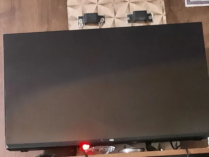Tv Hq Smart 32 pol ( tela quebrada )