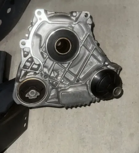 Caixa de transferência bmw X3/X4 M40i B58 . Original bmw