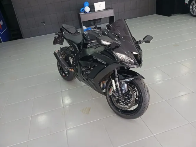 KAWASAKI ZX-10R 1000CC