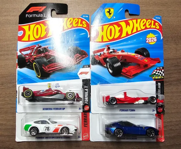 Set Conjunto Lote Hot Wheels Ferrari F1 Scuderia F2004 365 12Cilindri