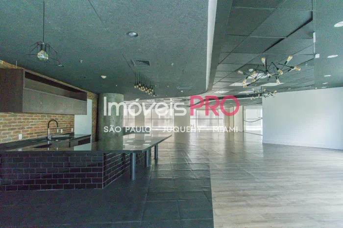 Laje corporativa de 375 m² para locação ao lado do shopping Vila Olimpia - JK Iguatemi.