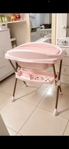 Banheira com suporte