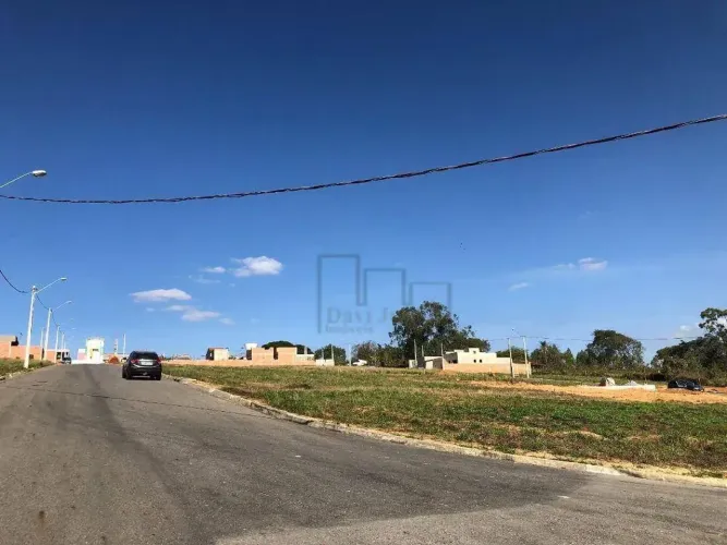 Terreno à venda, 406 m² por R$ 171.000,00 - Vila Santa Isabel - Salto de Pirapora/SP
