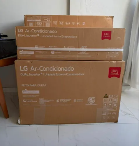 LG Ar Condicionado Split LG Dual Inverter AI Voice 9000 BTU/h Frio S3-Q09AA31F - 220v