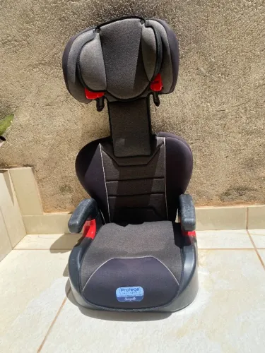 Cadeirinha para auto burigotto 15 a 36 KG