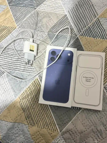 Iphone 17 Pro Max 256 gb com 3 meses de uso